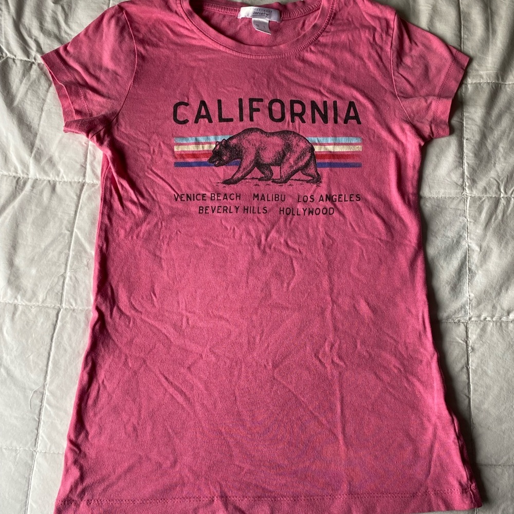 Pink Graphic Tee Small